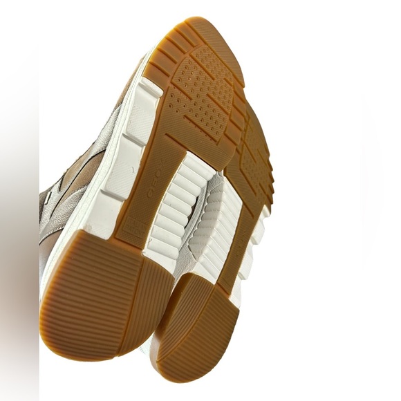 Womens Geox D Galena B ABX Suede Ankle TRAINER Waterproof Boots Camel Size 11 - Picture 8 of 8